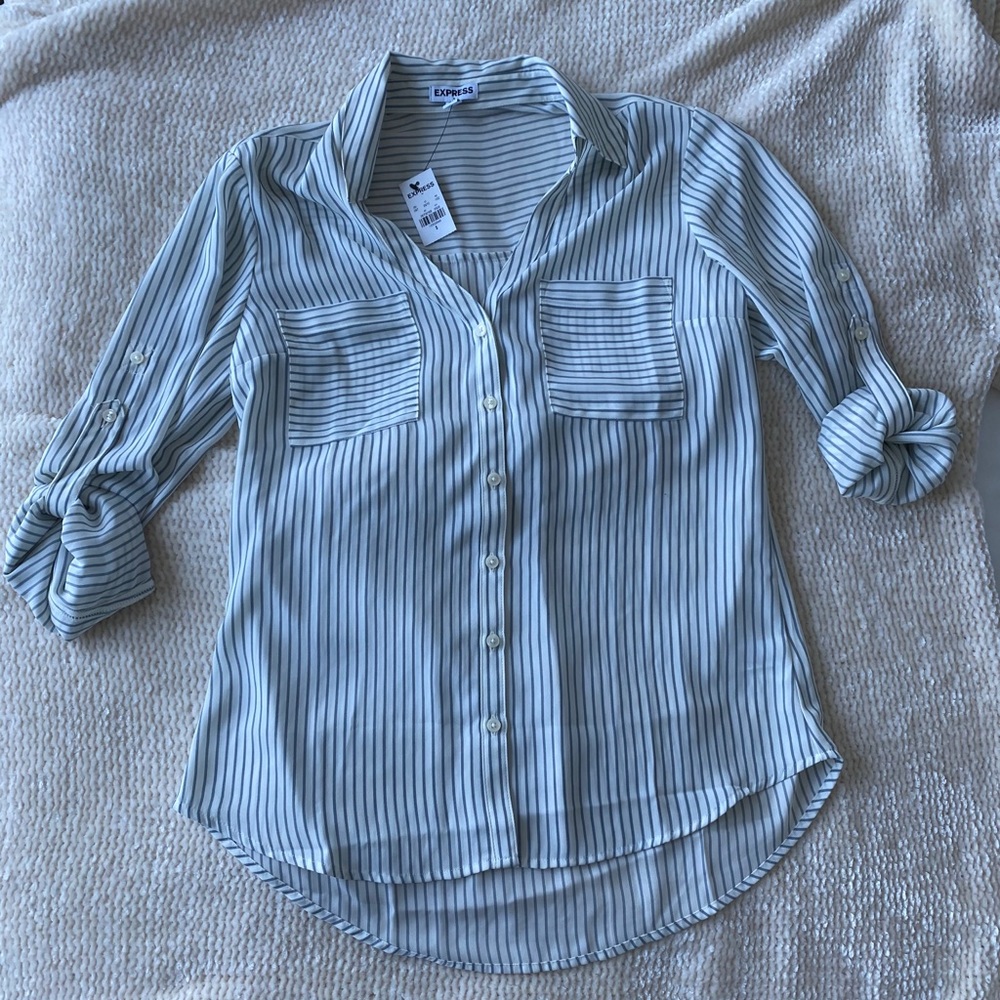 EXPRESS BUTTON DOWN TOP
